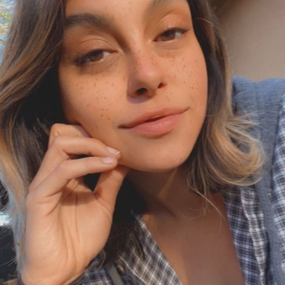 Meet your Posher, Tabitha - Picture 1 of 1